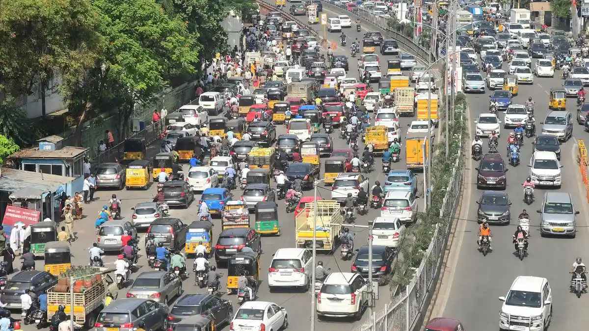 JEE Main Re-Exam Denied: Allahabad High Court Rejects Plea Citing Traffic Jam Delay