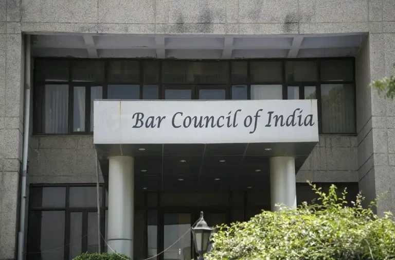 Supreme Court to Examine Validity of Rule Extending State Bar Councils Term Beyond Statutory Limits