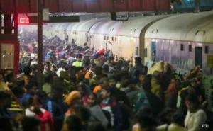 Delhi High Court Rejects Plea of Passengers in NDLS Stampede Case, Directs Them to Seek Separate Remedy