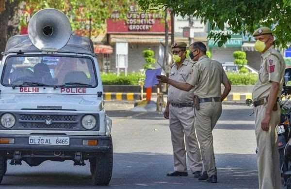 SC Criticizes UP Police for Turning Civil Dispute into Criminal Case, Suggests Rs 50,000 Cost on State