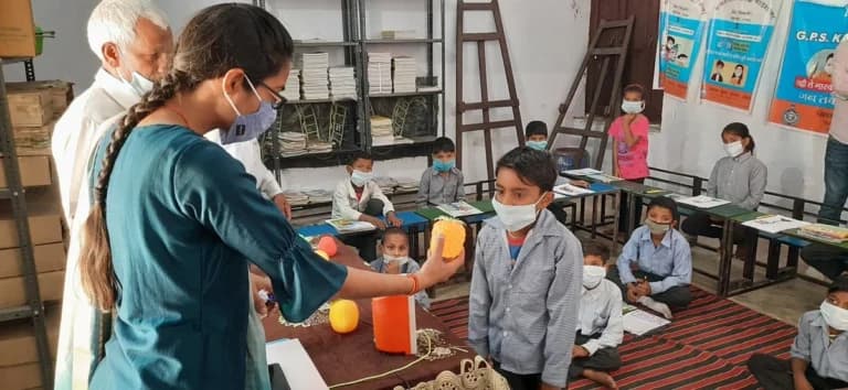 Allahabad High Court Expresses Concern Over Teacher Absenteeism, Directs UP Govt To Frame Rules Ensuring Presence In Rural Schools