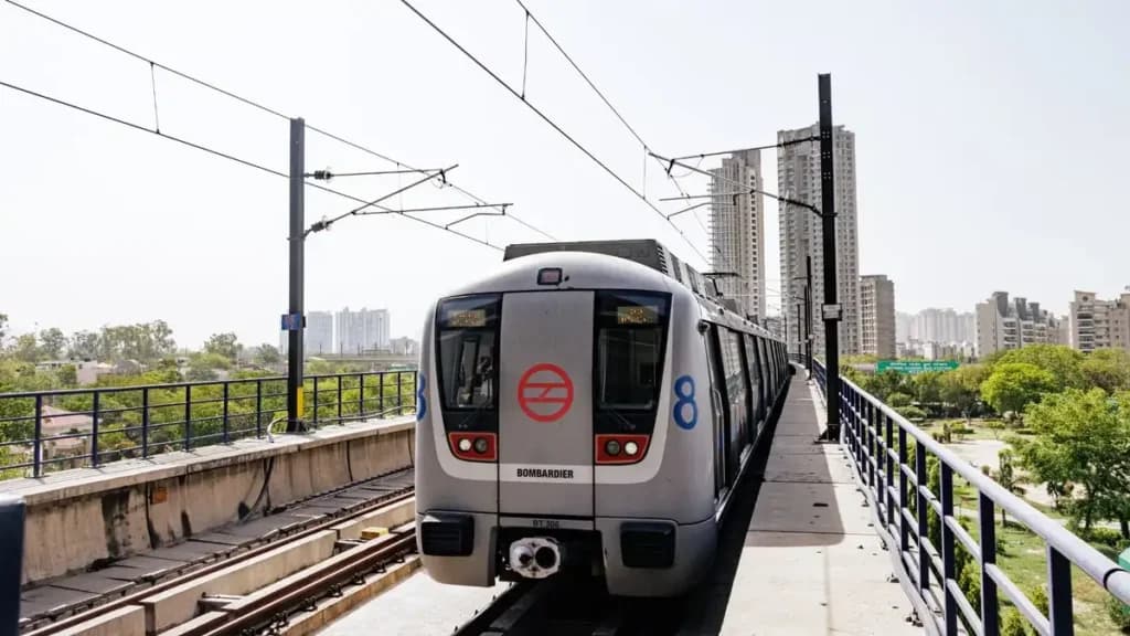 Delhi Metro Advertising Contract Dispute: High Court Sets Aside Arbitral Award for Missing Core Findings