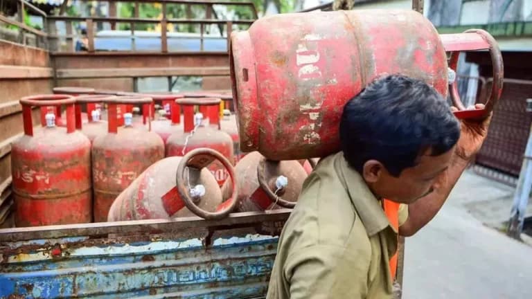LPG Shortage Case: Bombay High Court Seeks Centre, DGFT Reply; Directs Strict Compliance With Domestic Supply Policy