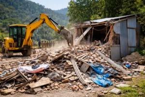 Jammu & Kashmir High Court Orders Status Quo After Udhampur Shop Demolition, Hears 5 Crore Compensation Plea