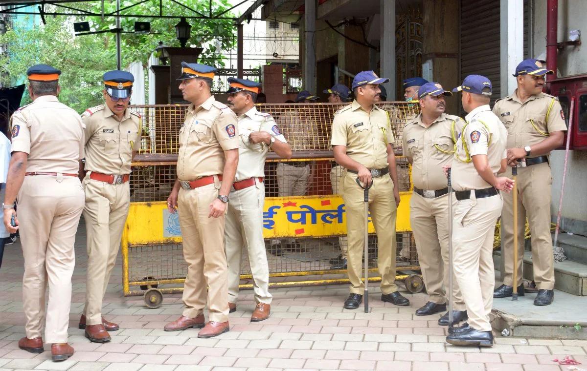Illegal Arrest Claims Alone Cannot Trigger Contempt Action Against Police Officials: Bombay High Court