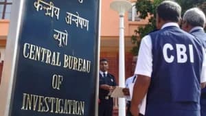 Delhi CBI Court Convicts Three in Bribery Trap: JE, Private Middlemen Found Guilty Under PC Act Section 7 and IPC 120B in Construction Extortion Case